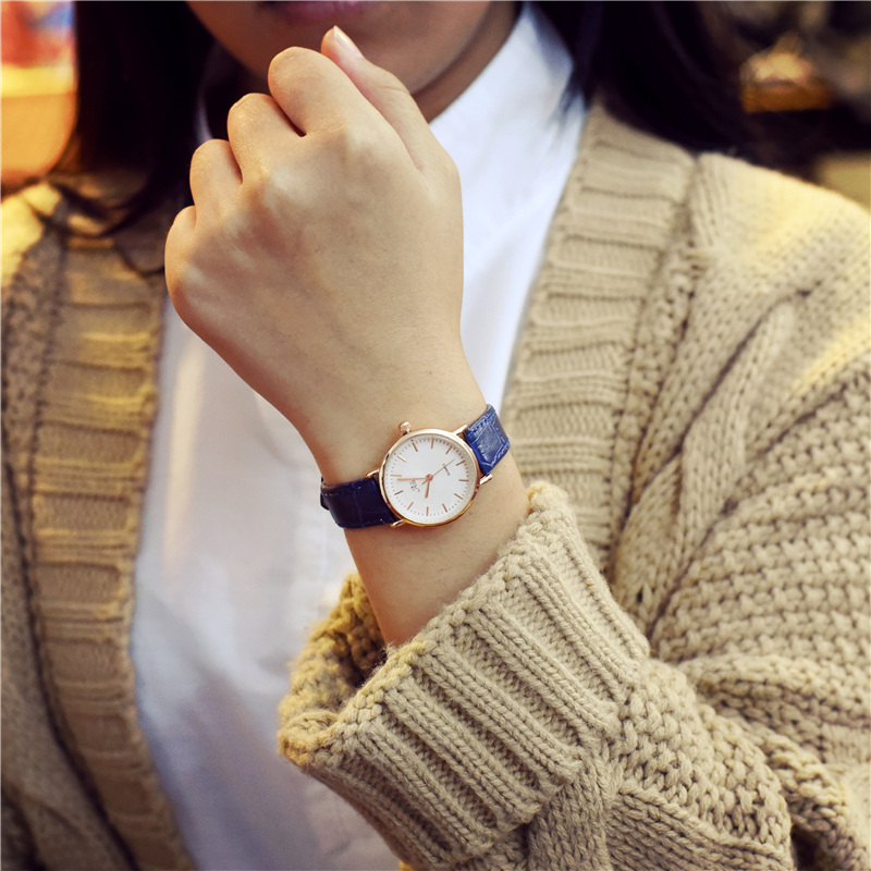 韓國手表女學生韓版簡約時尚潮流復古文藝風皮帶百搭閨蜜女生手表
